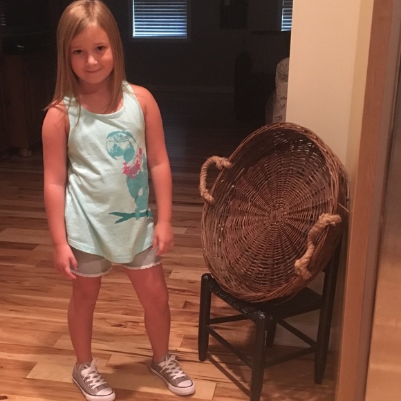 Meet your Posher, Jada - Picture 4 of 8